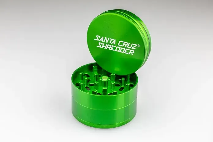 Santa Cruz Shredder 4 Piece Large Grinder Green