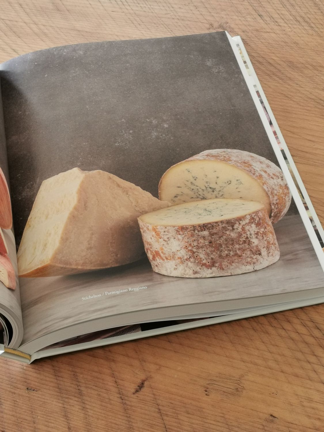 Les fromages, l&#39;art de choisir, de présenter et de déguster Yannick Achim