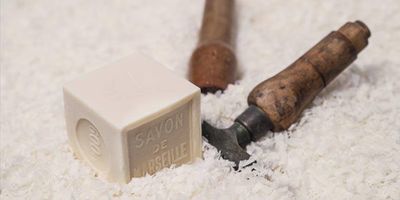 Savon de Marseille authentique 300 g EXTRA PUR