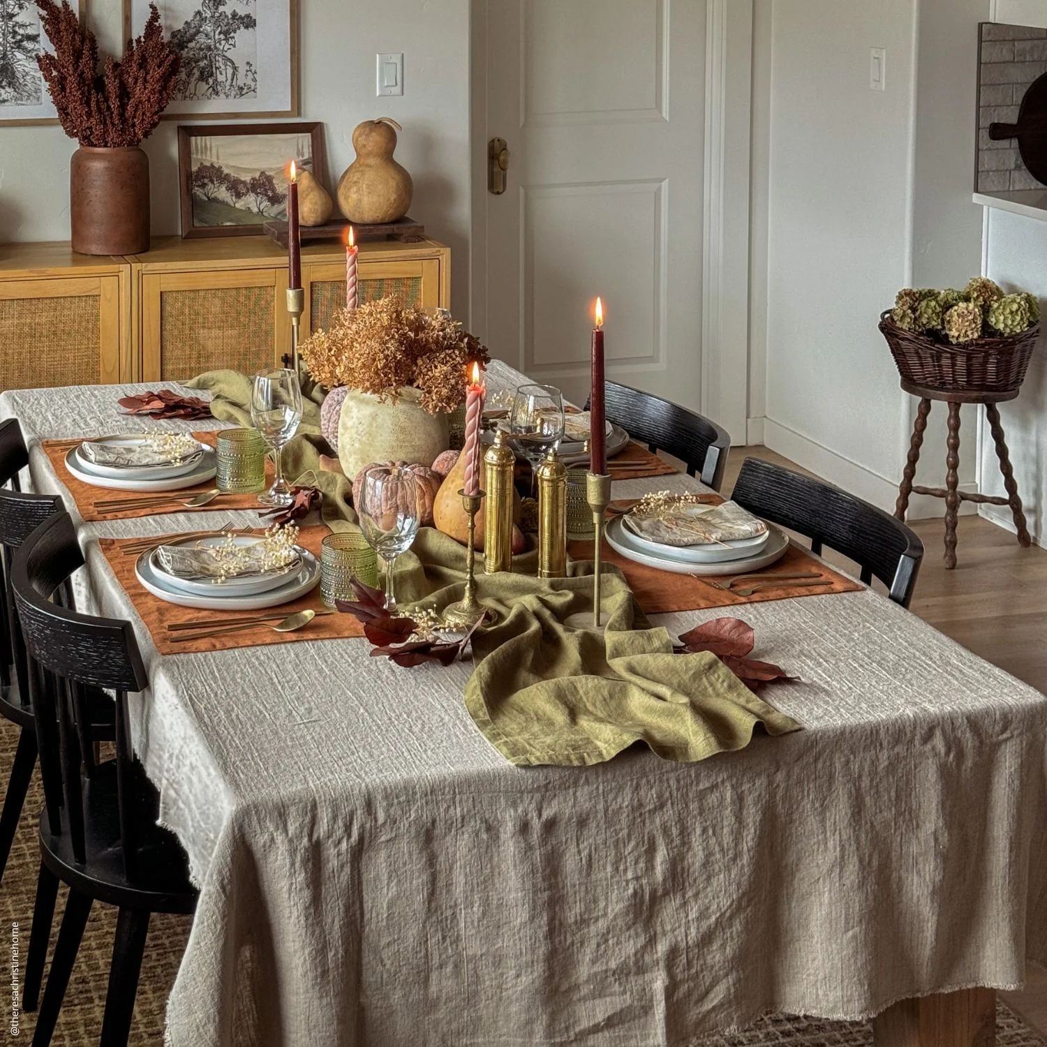 Chemin de table 100% lin en VERT MOUSSE 40X150