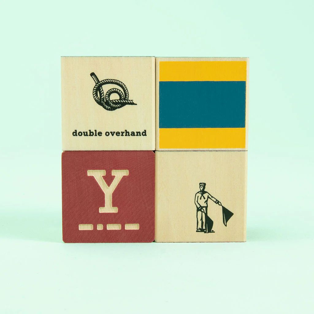 CUBES  NAUTIQUES avec sémaphores, phonétiques OTAN, codes Morse, noeuds, drapeau de signalisation