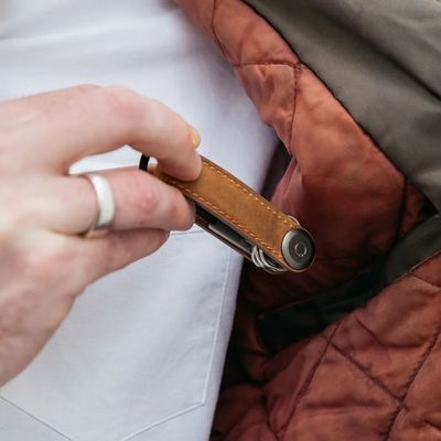 Organisateur de clefs Orbit en cuir CRAZY HORSE - Marron