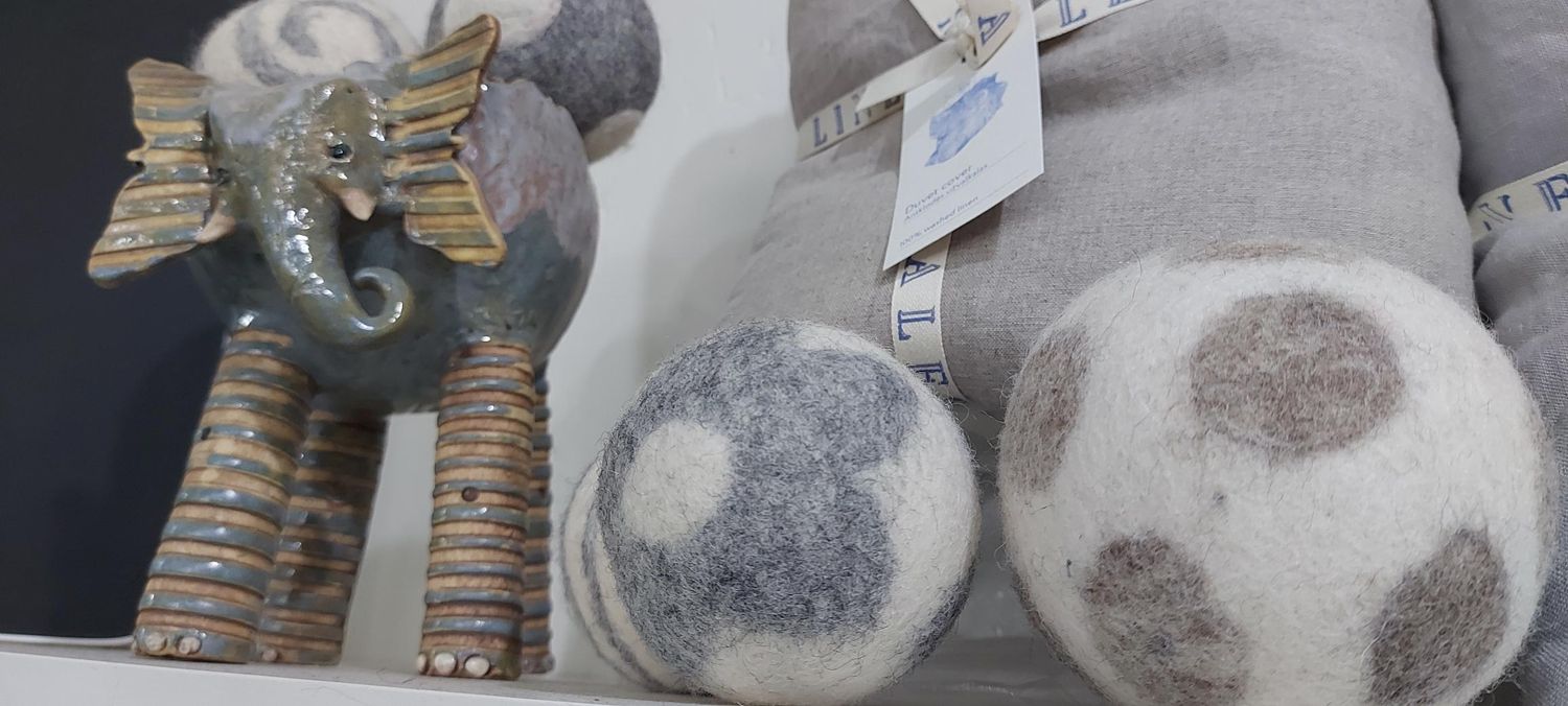 Fleur : Boule de séchage avec motif à la main FAIRTRADE (Nepal)