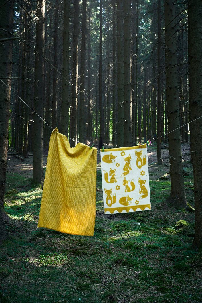 Couverture 60% laine merino 40% laine d&#39;agneau traceable PEAK JAUNE 130 x 180 cm