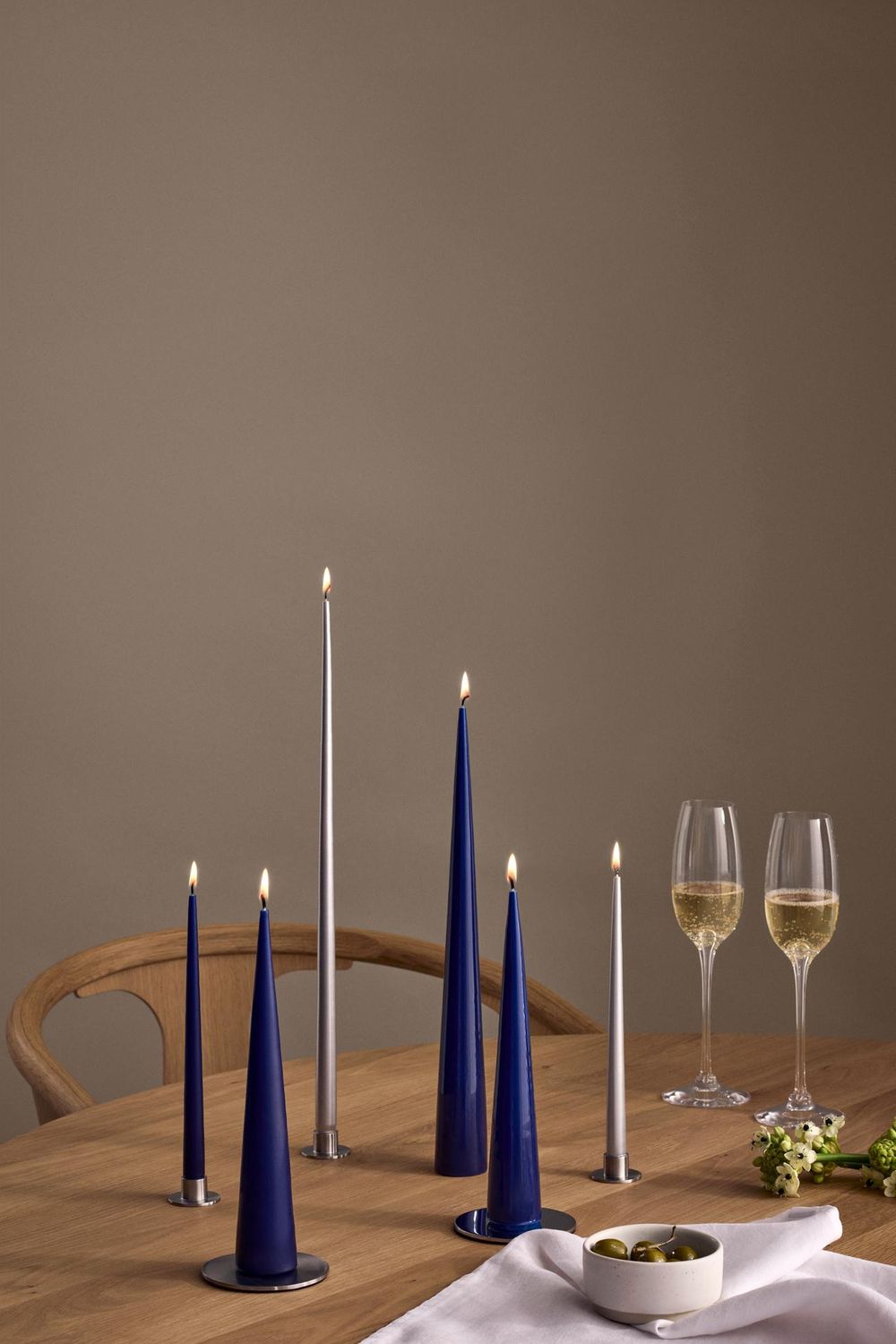 Assiette à chandelle conique ou bougie pilier (Danemark)