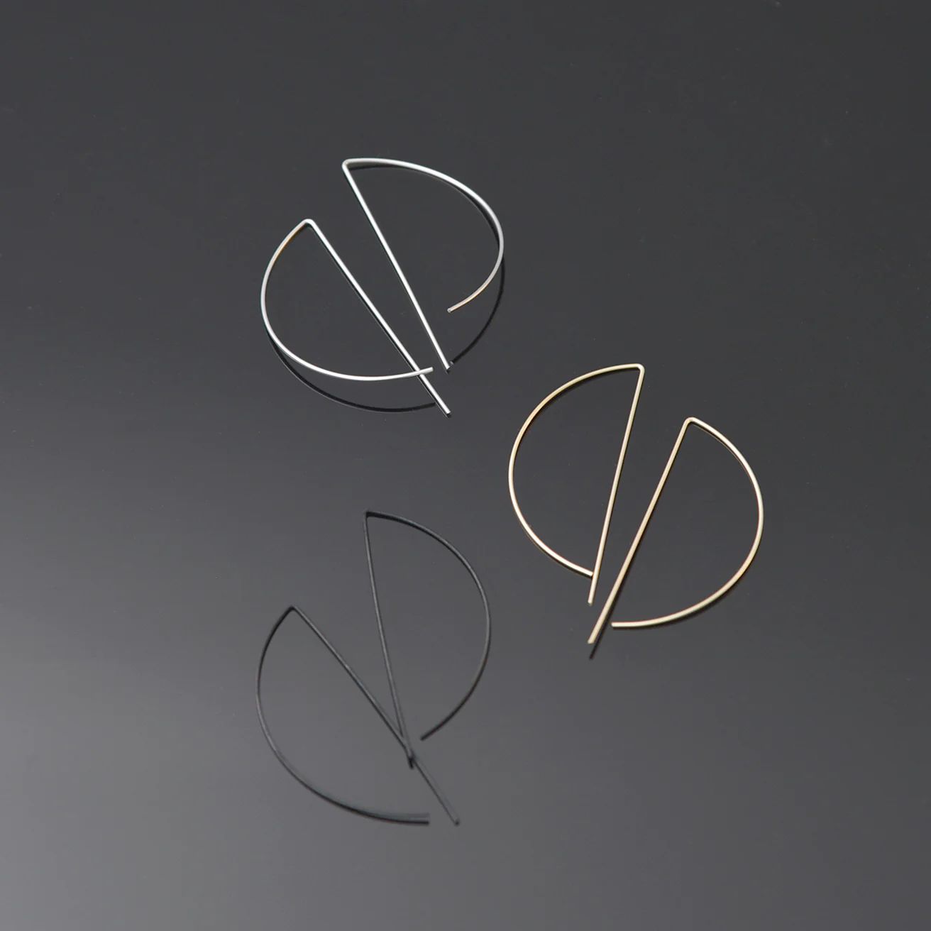 Boucles d&#39;oreille Svelte D HOOPS - Or satin (Cda)