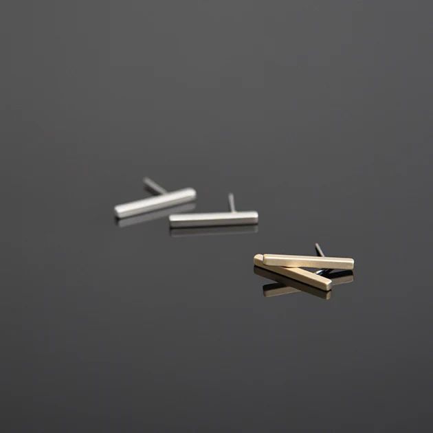 Clous d&#39;oreille BAR Collection FS - Or satin (Cda)