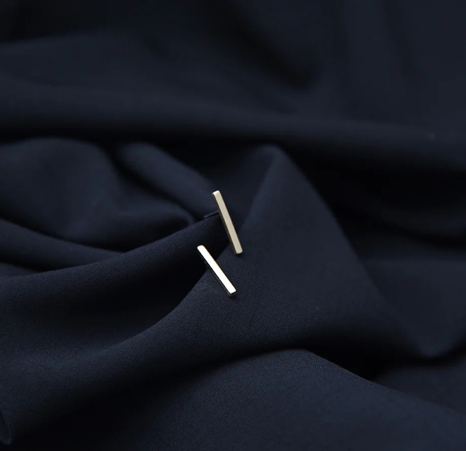 Clous d&#39;oreille BAR Collection FS - Or satin (Cda)