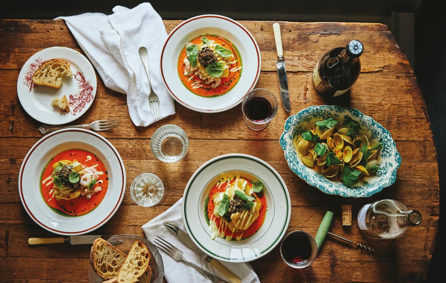 Moccione — Histoires et recettes de notre petit resto italien (Qc)