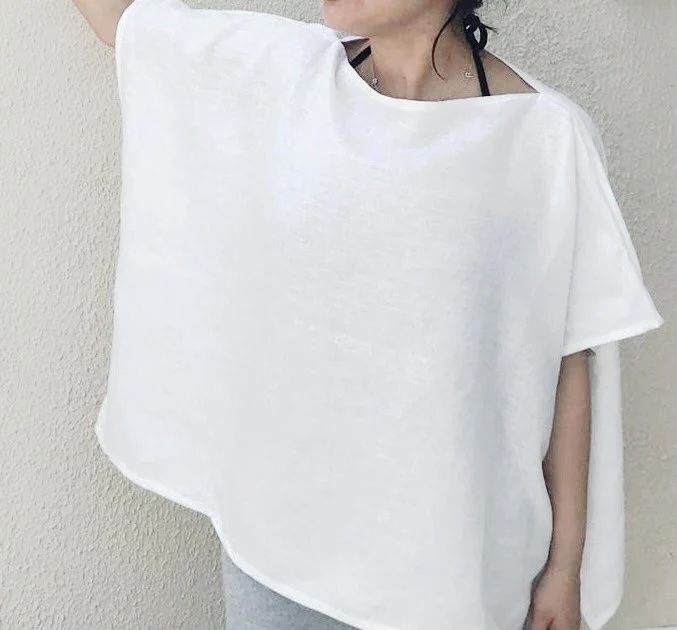 Chemise en lin Toscan GRENIER blanche designer Raquel de Pico taille unique (Cda)