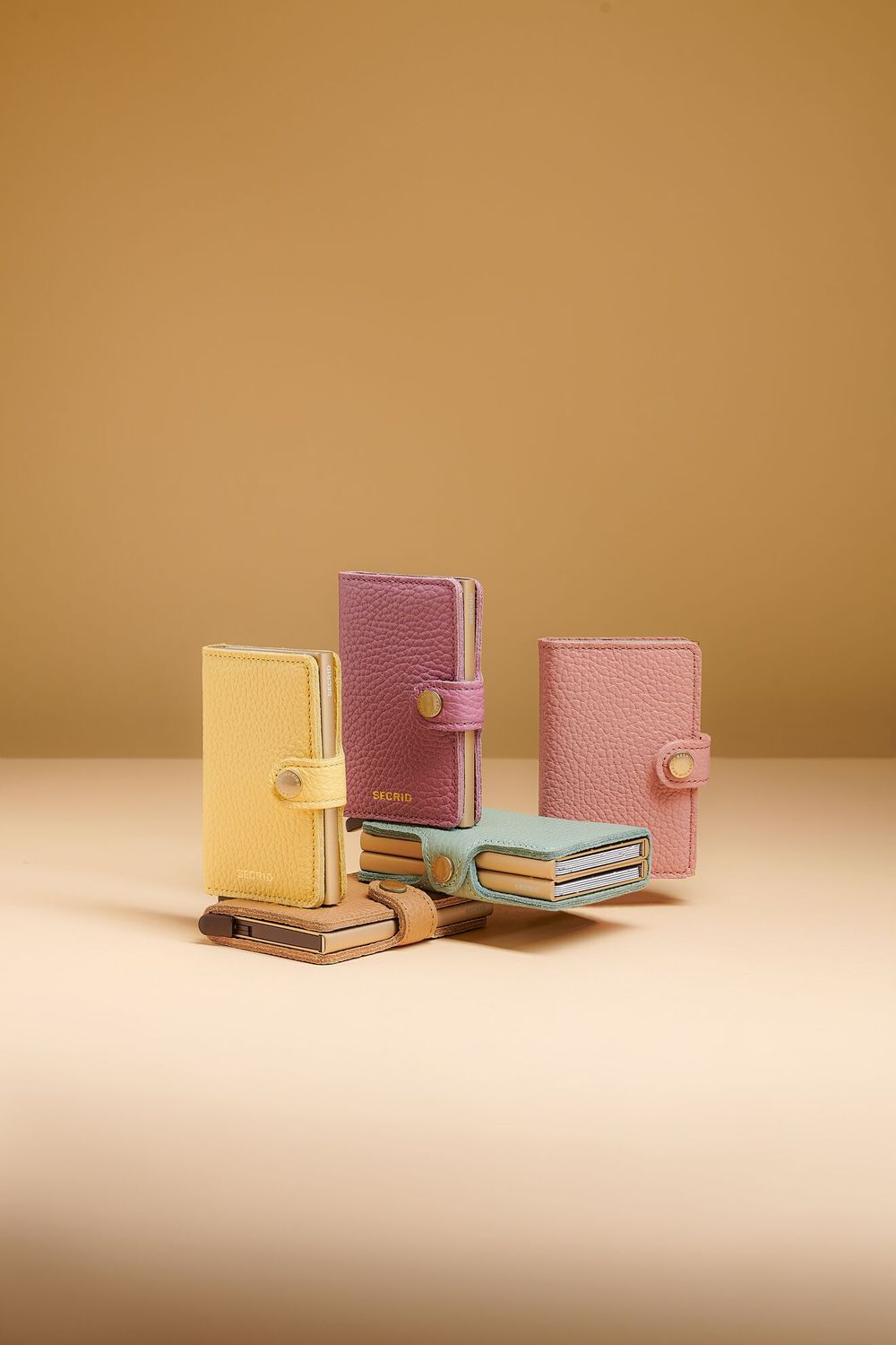 Secrid - Portefeuille en CUIR PEBBLE RFID Miniwallet 3 ans de garantie* (NL)