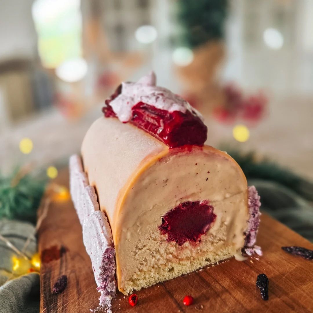 Bûche 2025 L&#39;ÉTOILE POLAIRE 6 à 8 personnes (Qc)