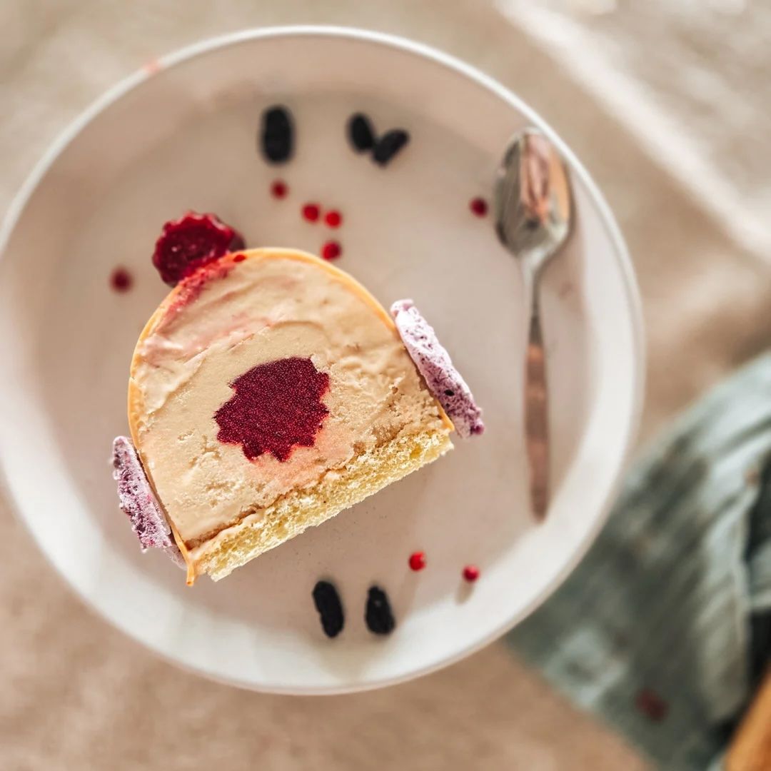 Bûche 2025 L&#39;ÉTOILE POLAIRE 6 à 8 personnes (Qc)