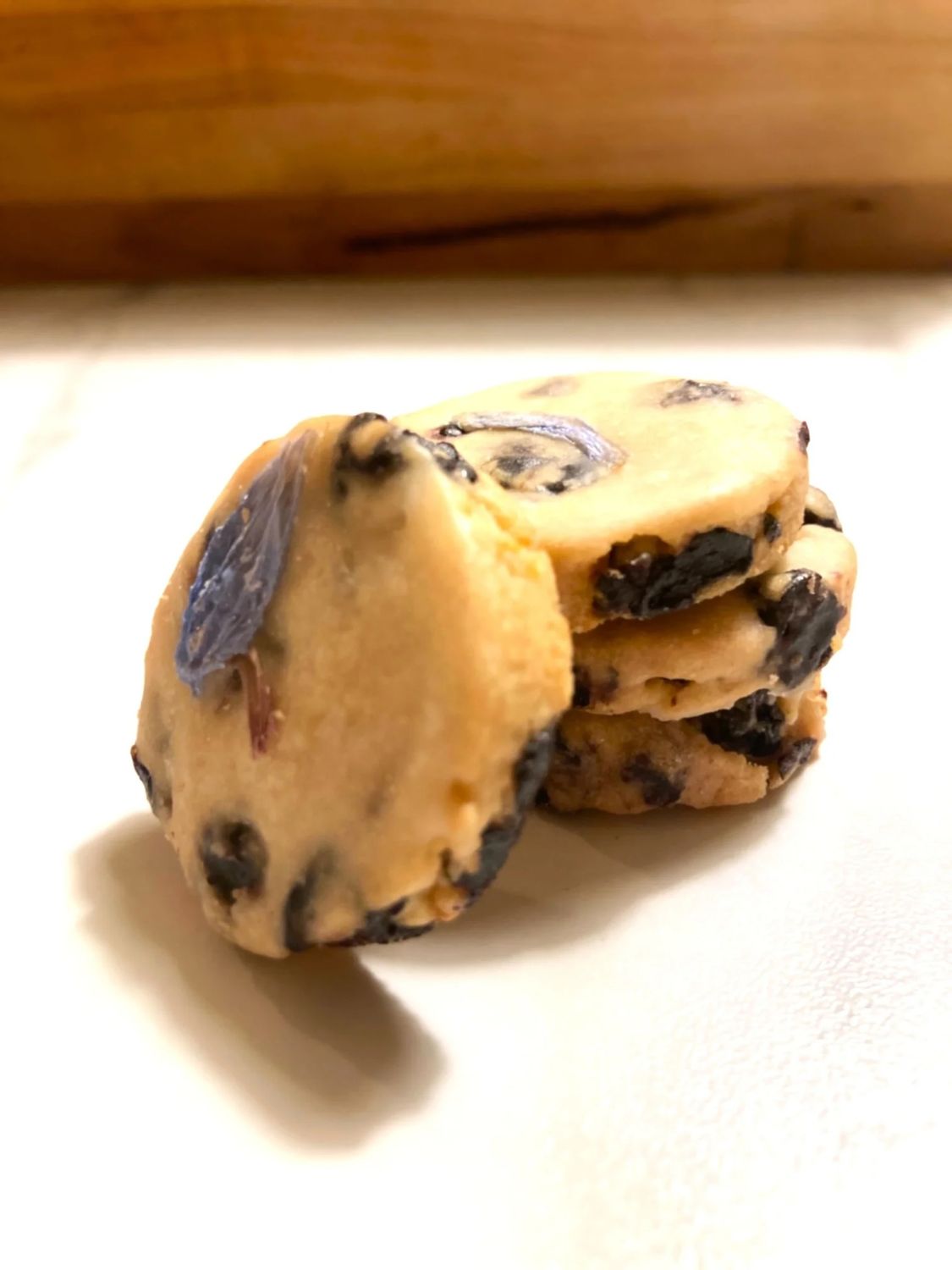Boîte de biscuits des Fêtes de Cabane sur le Roc (Qc)