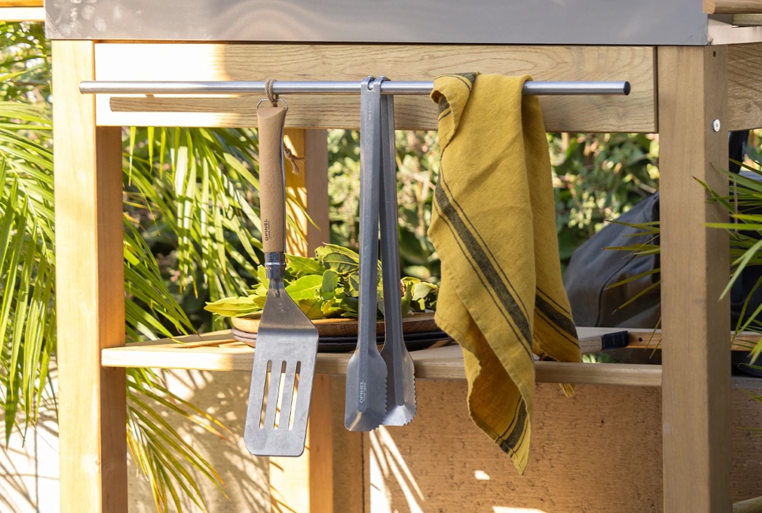 Opinel - Ensemble BBQ - Fourchette - Spatule - Couteau (Fr)