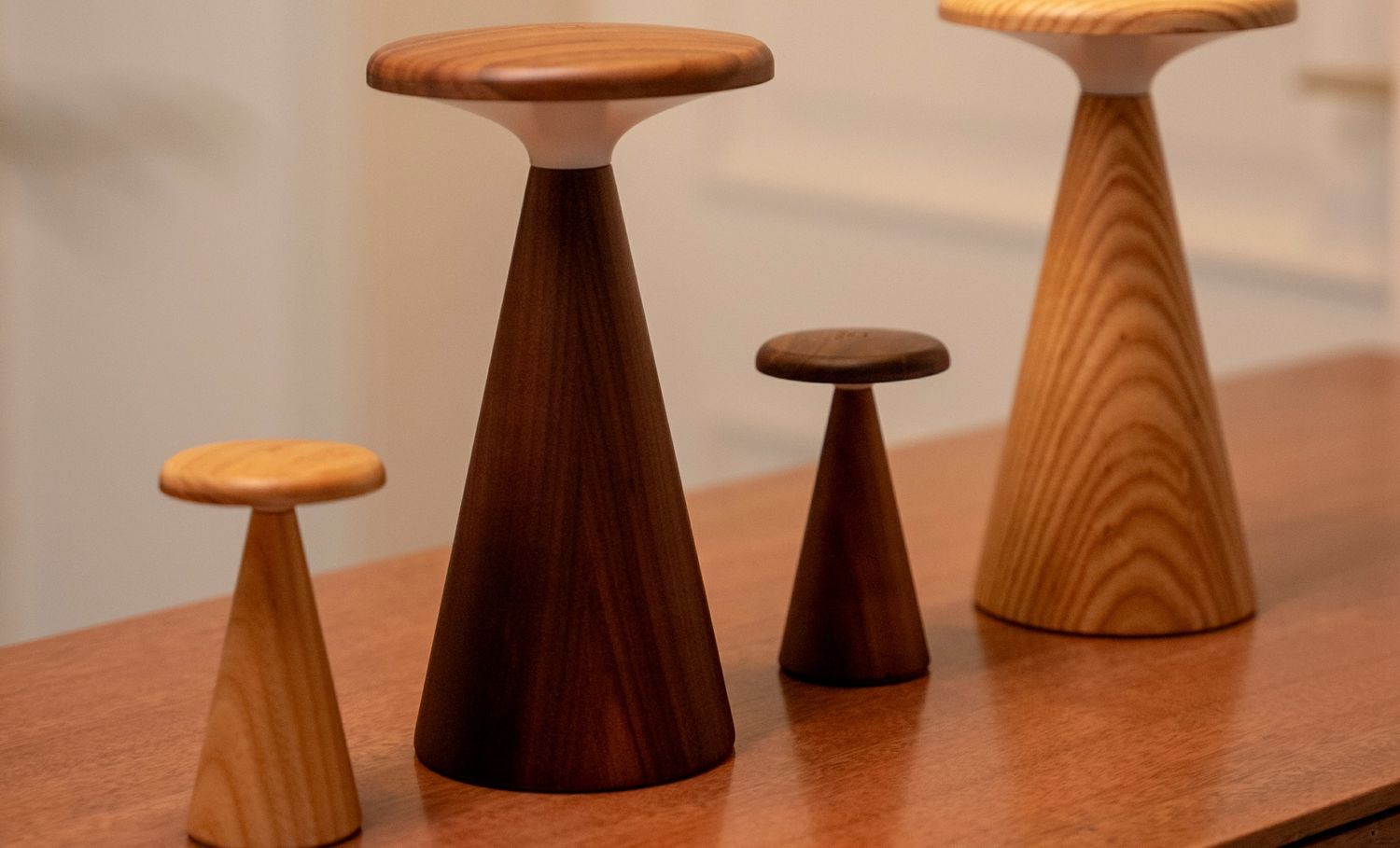 Lampe de table Sylva en bois - grande