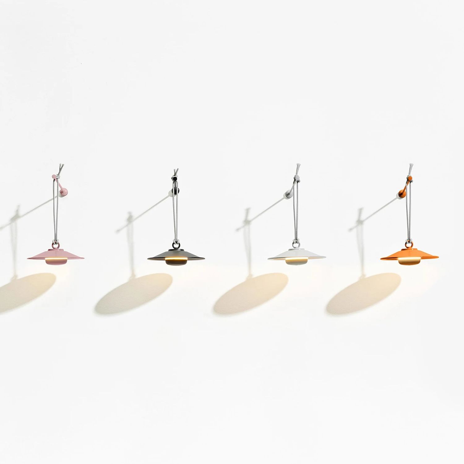 Lampe portable Chap-O pour intérieur / extérieur par Fatboy - gris pâle