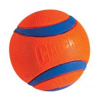 Chuckit! Ultra Squeaker Ball (1Pk) Medium