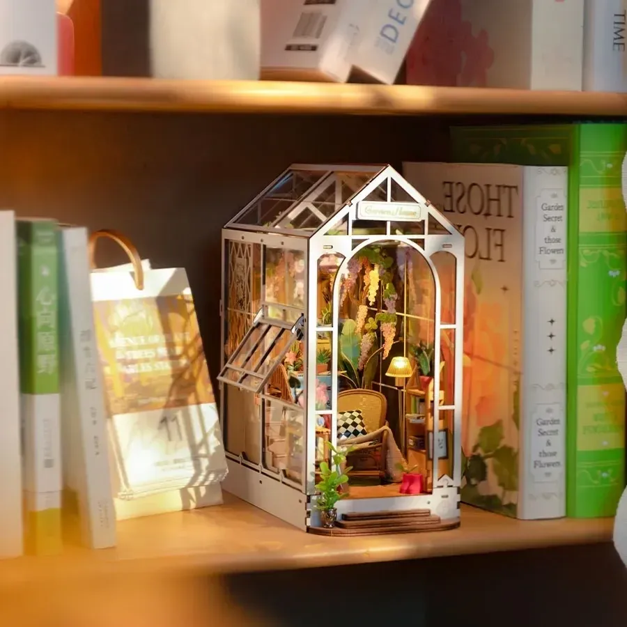 Kit miniature book nook - Garden House - Rolife