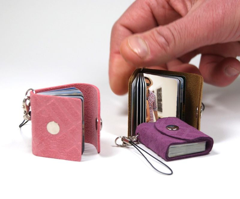 MiniPhotobook-Keyring