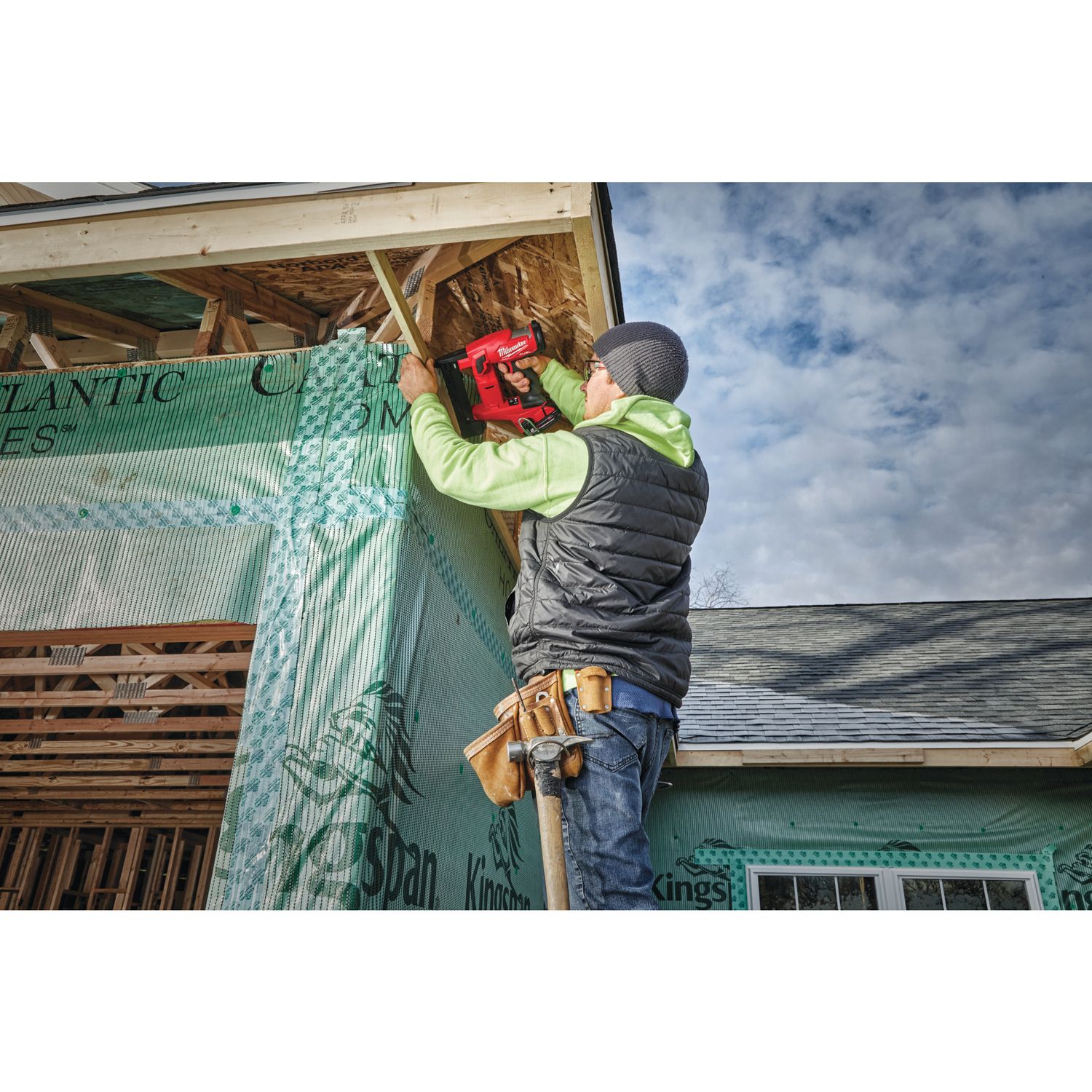 MILWAUKEE FUEL™ Akku-Tacker M18FNCS18GS-202X