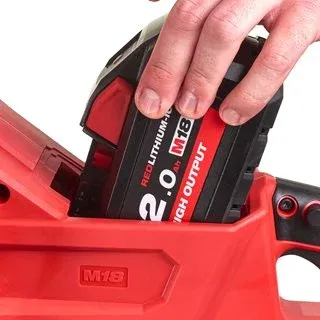 MILWAUKEE 	 M18 FUEL™ Akku-Kettensäge 30-cm-Schwert M18FCHSC-122