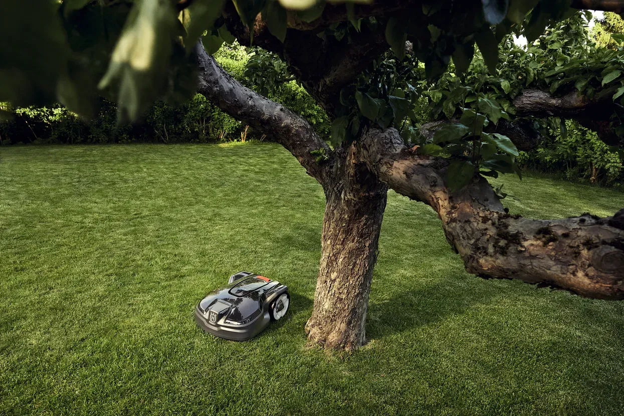 HUSQVARNA Automower®  AM 305