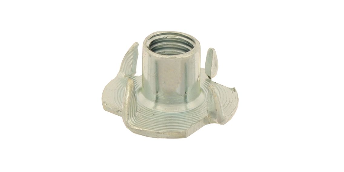 Einschlagmuttern verzinkt M 6