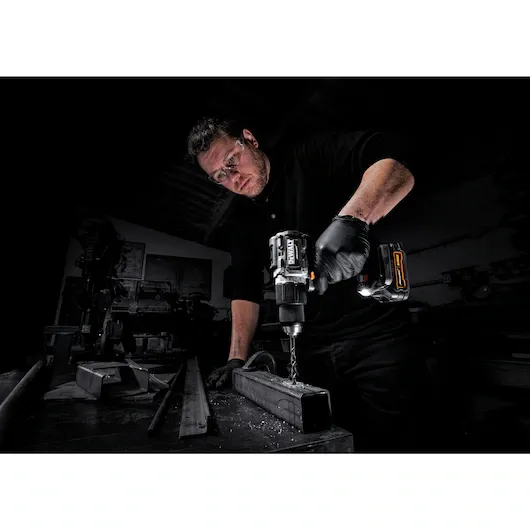 DeWALT Akku-Schlagbohrschrauber DCD85ME2GT McLaren Edition 2x 1,7 Ah Powerstack