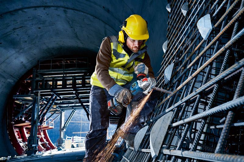 BOSCH Akku-Winkelschleifer BITURBO mit X-LOCK GWX 18V-15 SC, L-BOXX