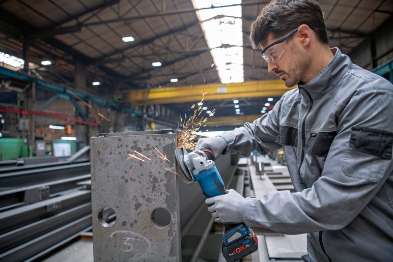 BOSCH Akku-Winkelschleifer BITURBO mit X-LOCK GWX 18V-15 P, im Karton