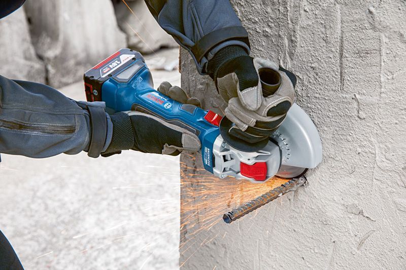BOSCH Akku-Winkelschleifer mit X-LOCK GWX 18V-7 in L-BOXX