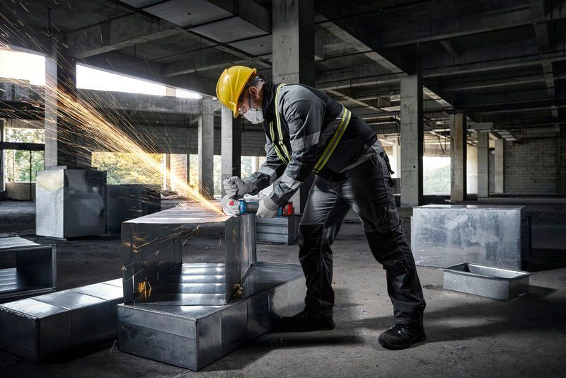 BOSCH Akku-Winkelschleifer GWS 18V-8, L-BOXX 136