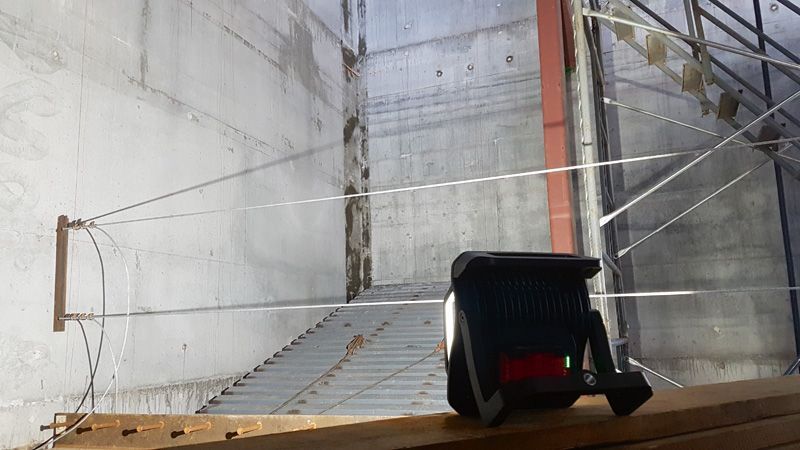 BOSCH Akku-Bauleuchte GLI 18V-4000 C