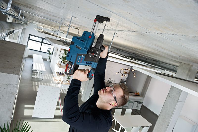 BOSCH Akku-Bohrhammer mit SDS plus GBH 18V-26F, im Karton
