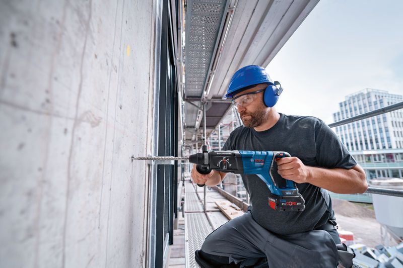 BOSCH Akku-Bohrhammer mit SDS plus GBH 18V-28 D