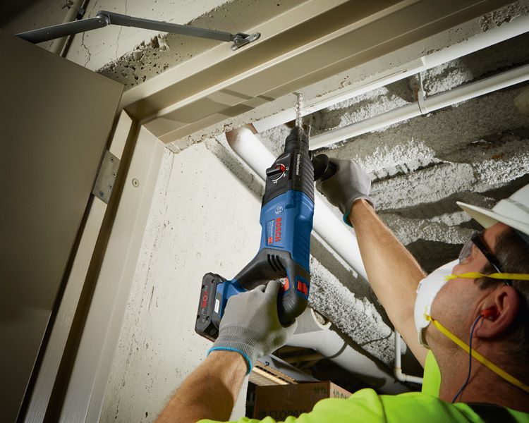 BOSCH Akku-Bohrhammer mit SDS plus GBH 18V-26 D, Handwerkerkoffer