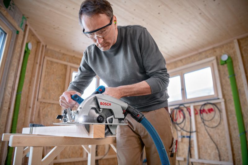 BOSCH Akku-Kreissäge BITURBO GKS 18V-70 L