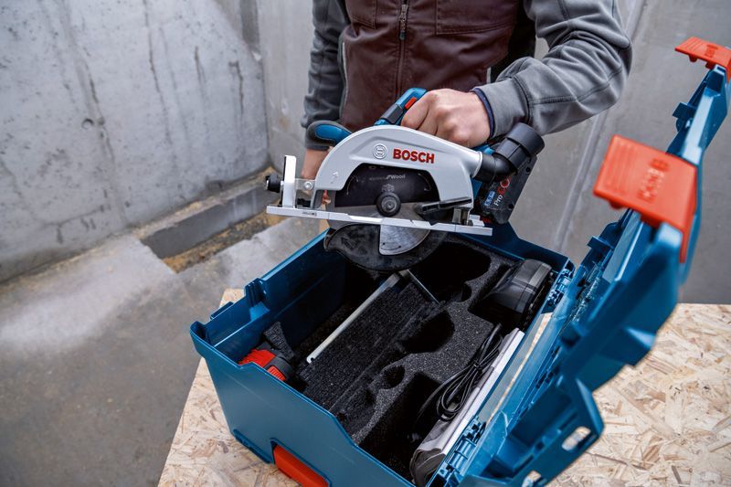 BOSCH Akku-Kreissäge GKS 18V-57-2 L