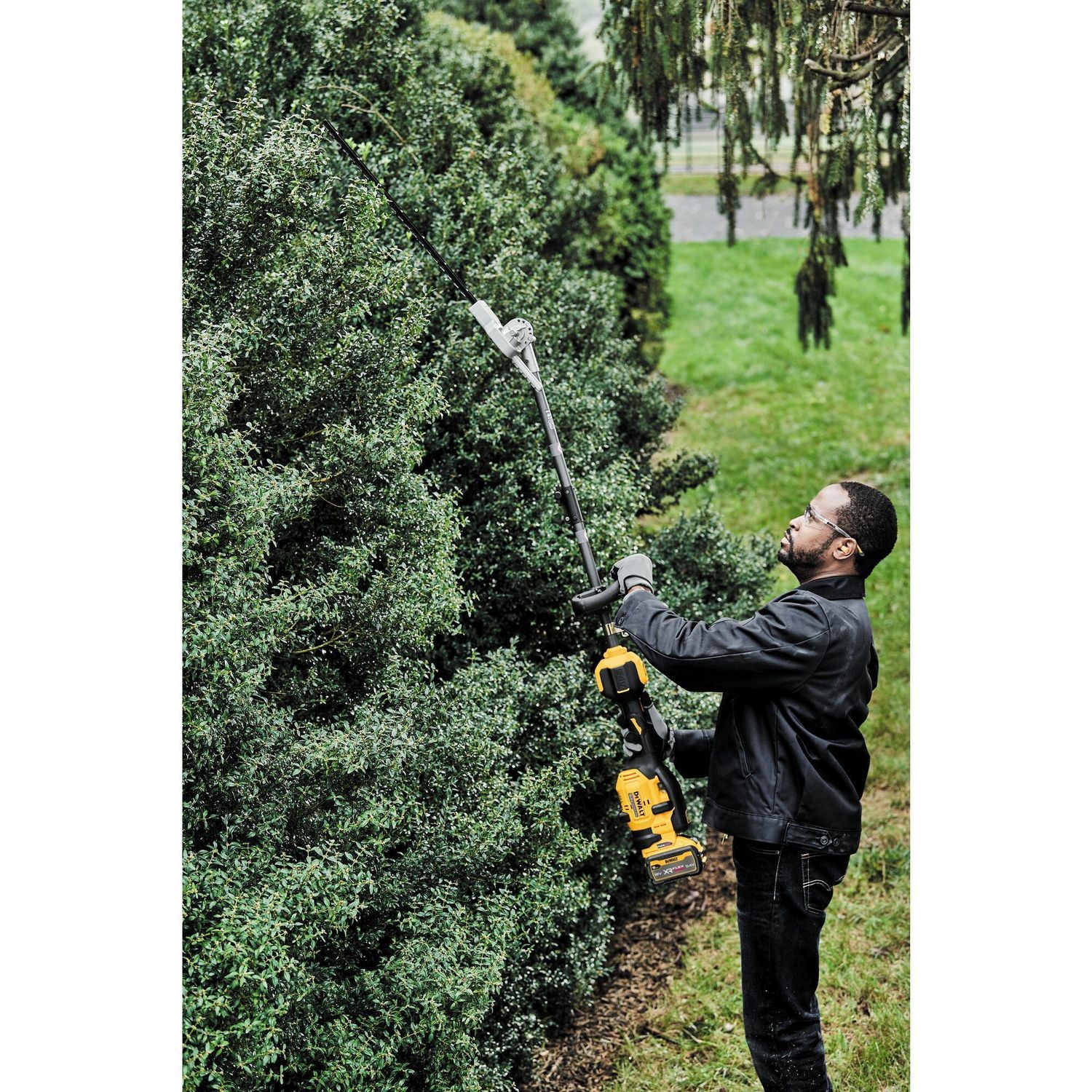 DEWALT Flexvolt DCMASPH6N-XJ Heckenscheren-Aufsatz fuer DCMAS5713