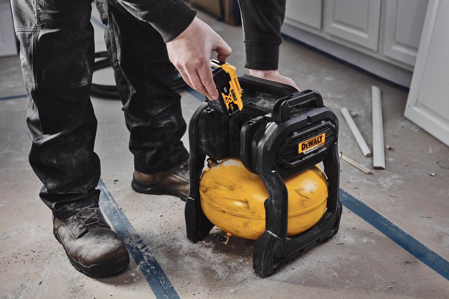 DEWALT DCC1018N-XJ 18 Volt Akku-Kompressor