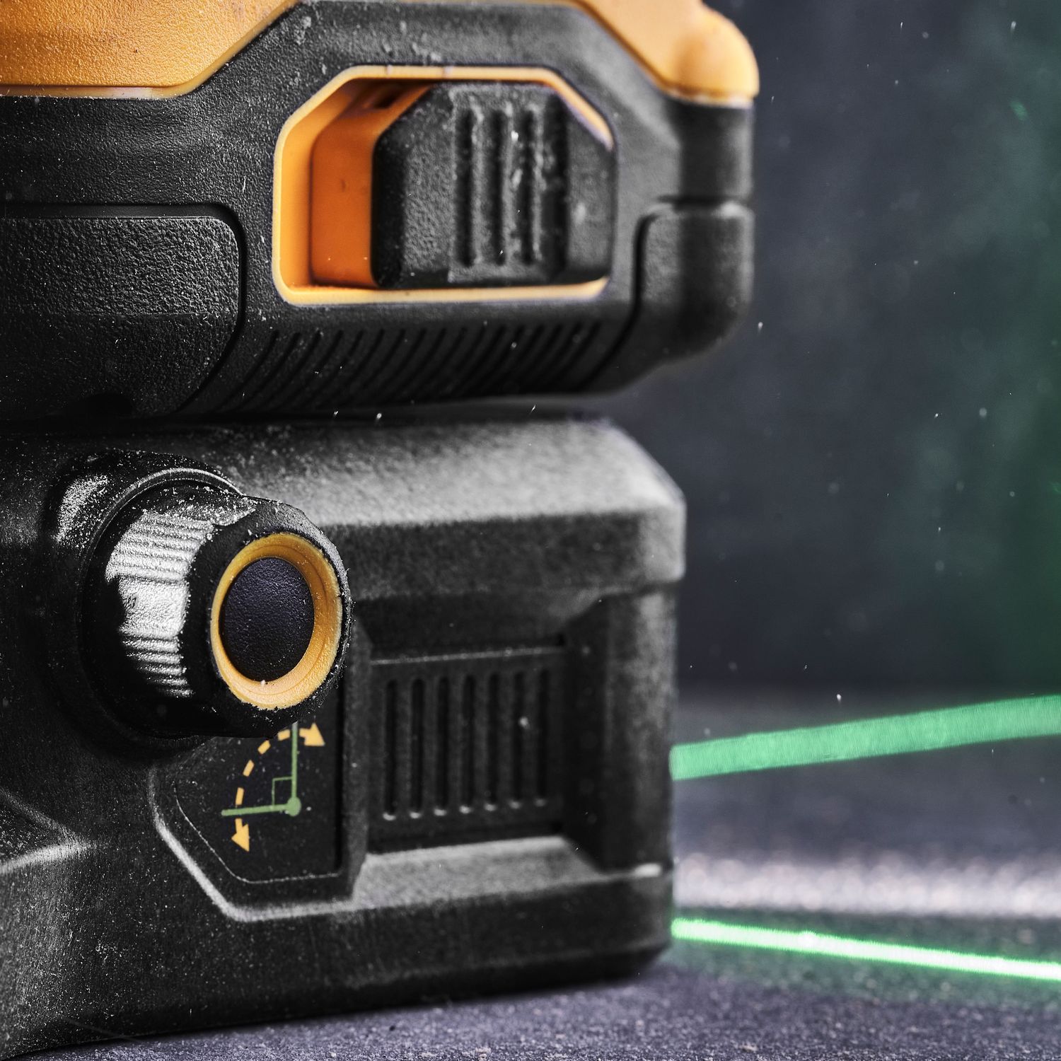 DEWALT DCE089NG18-XJ 3x360 Multilinien Laser Gruen 18V,Bare