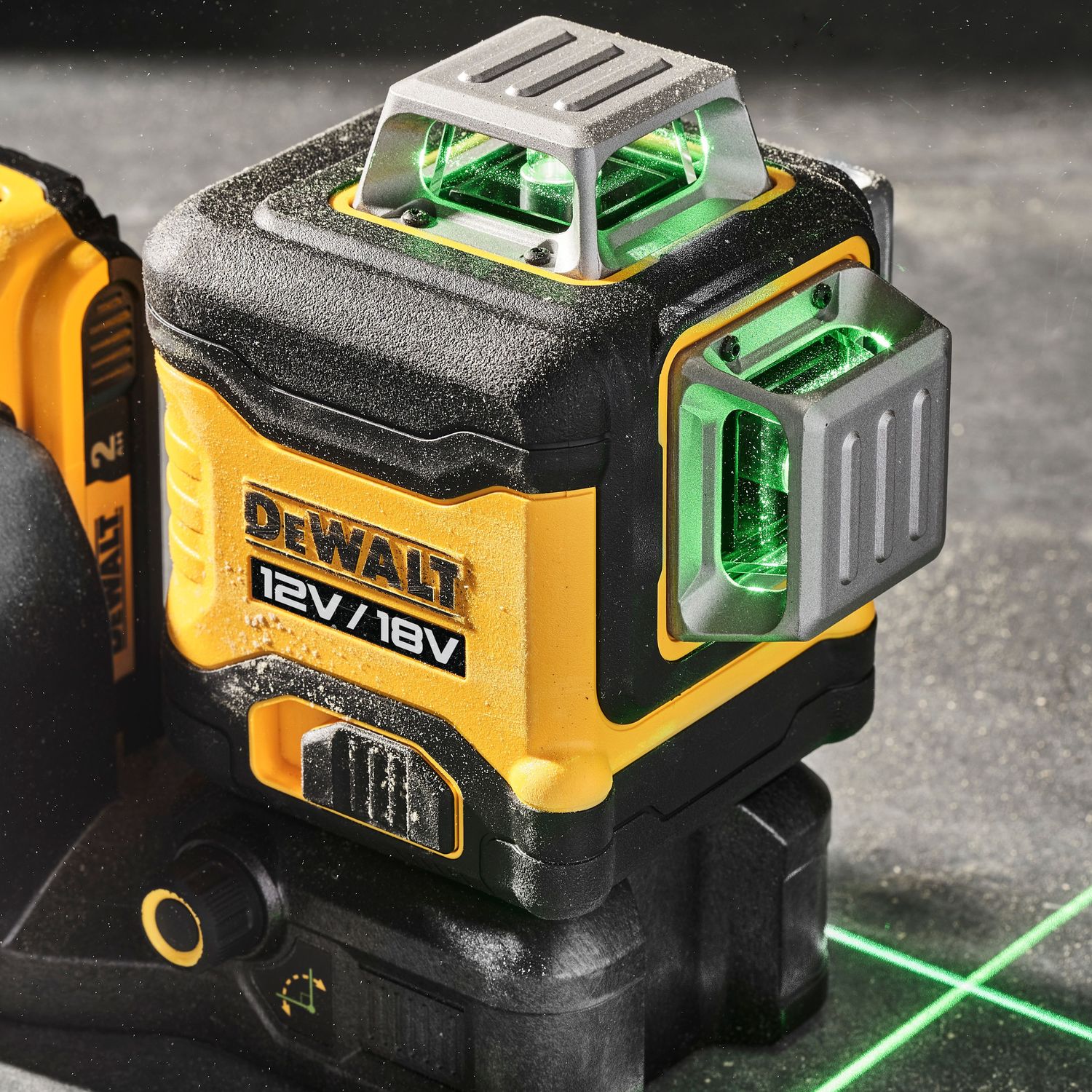 DEWALT DCE089NG18-XJ 3x360 Multilinien Laser Gruen 18V,Bare