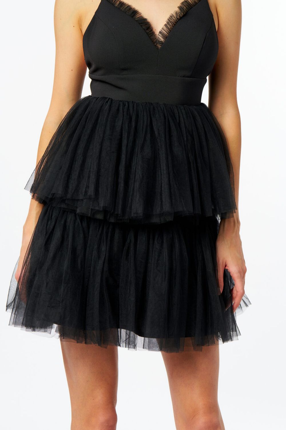 Robe courte en tulle