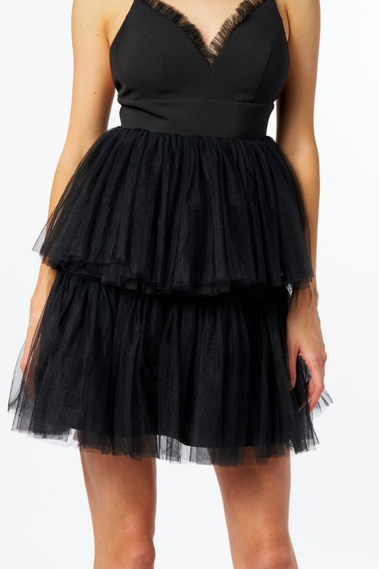 Robe courte en tulle