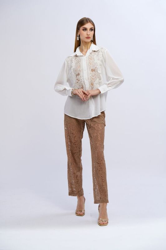 Chemise brodée
