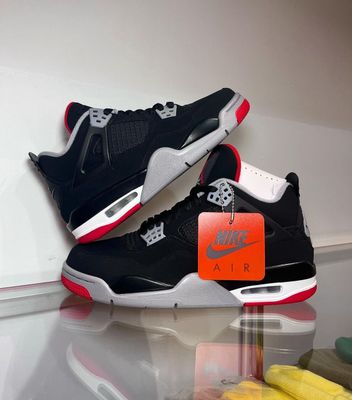 Jordan 4