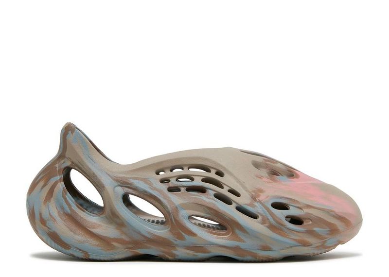 Yeezy Foam Runner MX Sand