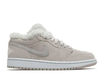 Jordan 1 Low SE College Grey (W)