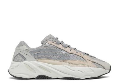 Yeezy 700 Cream 